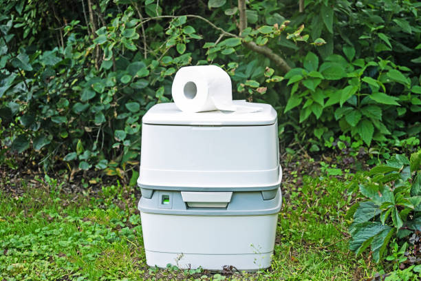 Affordable portable toilet rental in Camp Hill, AL